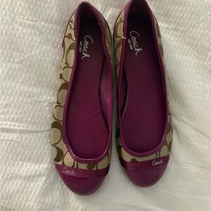 Coach Women's Purple and Tan Signature Flats